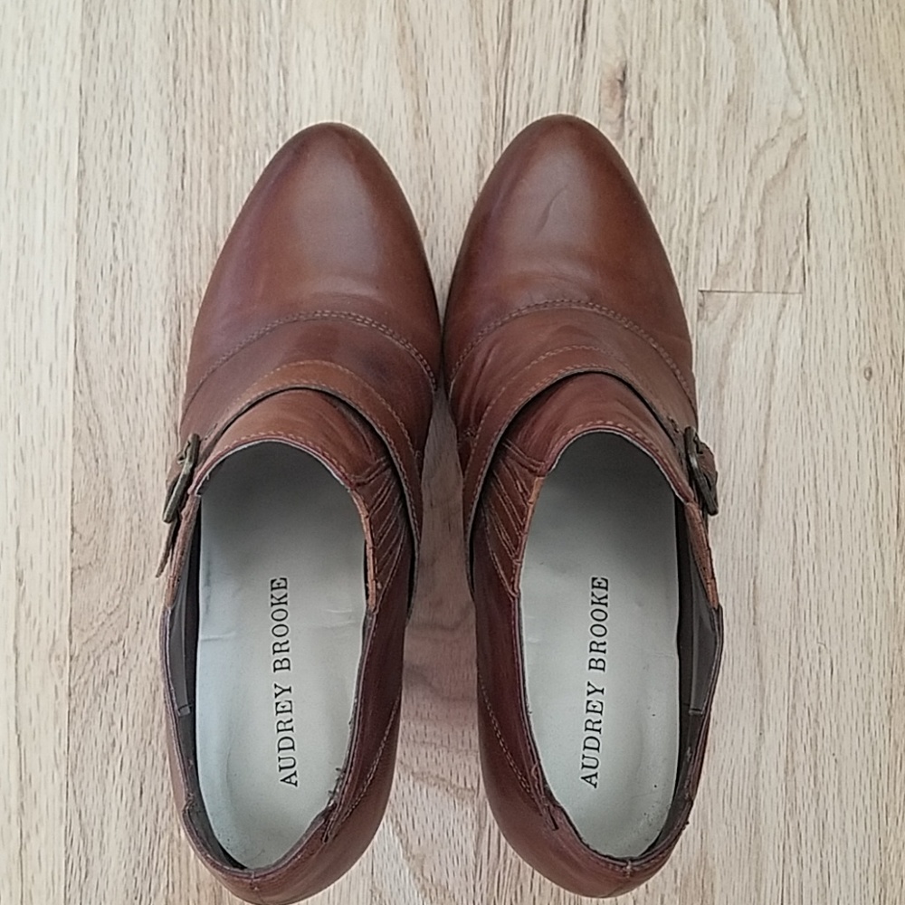 Leather ankle boots - Picture 6 of 7